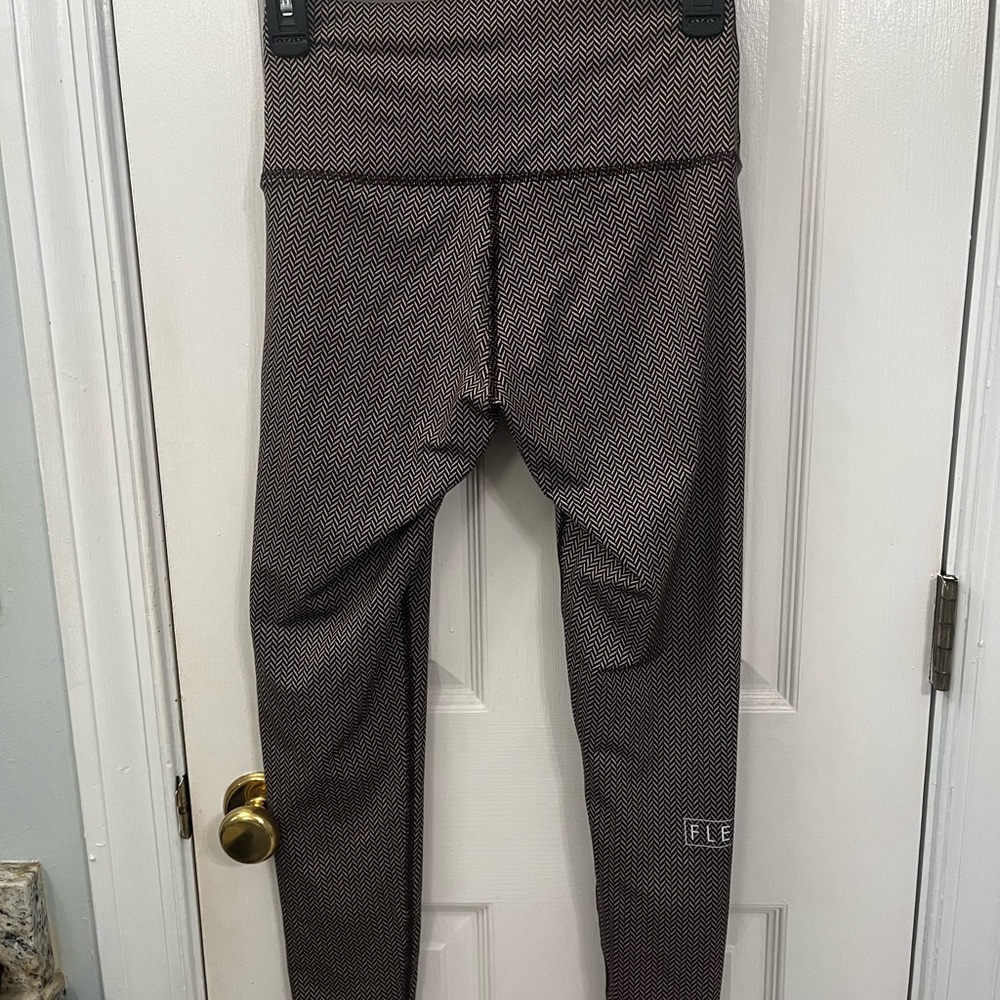 Fleo Herringbone Patterned Leggings - image 2